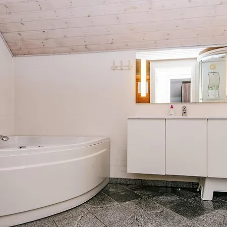 Luxury Retreat - By Traum